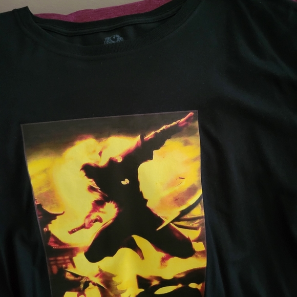 2 wutang shirts custom Great condition - Picture 2 of 3